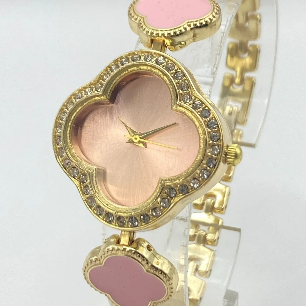 Modern Women's Watch Gold Tone Crystals Pink Quatrefoil Bling New Battery 7.5